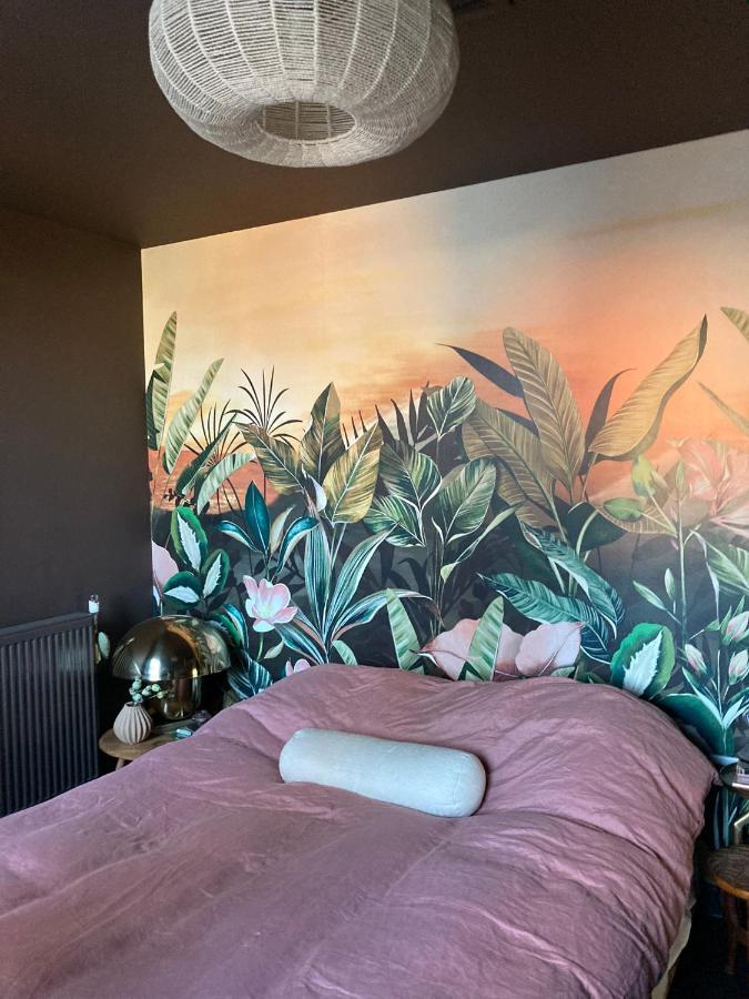 Canal View 1 Bed Apartment In Zone 1 Лондон Экстерьер фото