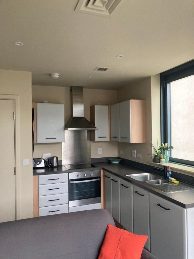 Canal View 1 Bed Apartment In Zone 1 Лондон Экстерьер фото