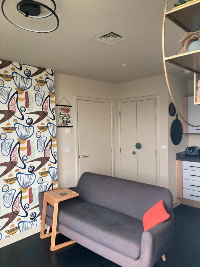 Canal View 1 Bed Apartment In Zone 1 Лондон Экстерьер фото
